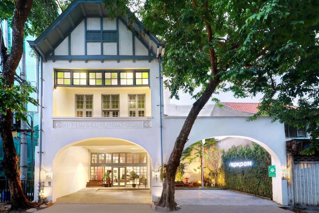 Kokoon Hotel Surabaya Exterior photo
